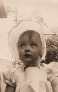 babyshelleylookingup